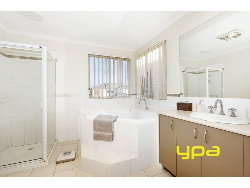 109 Allenby Road, Hillside VIC 3037