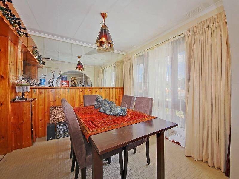 100 Gillespie Road, Kings Park VIC 3021