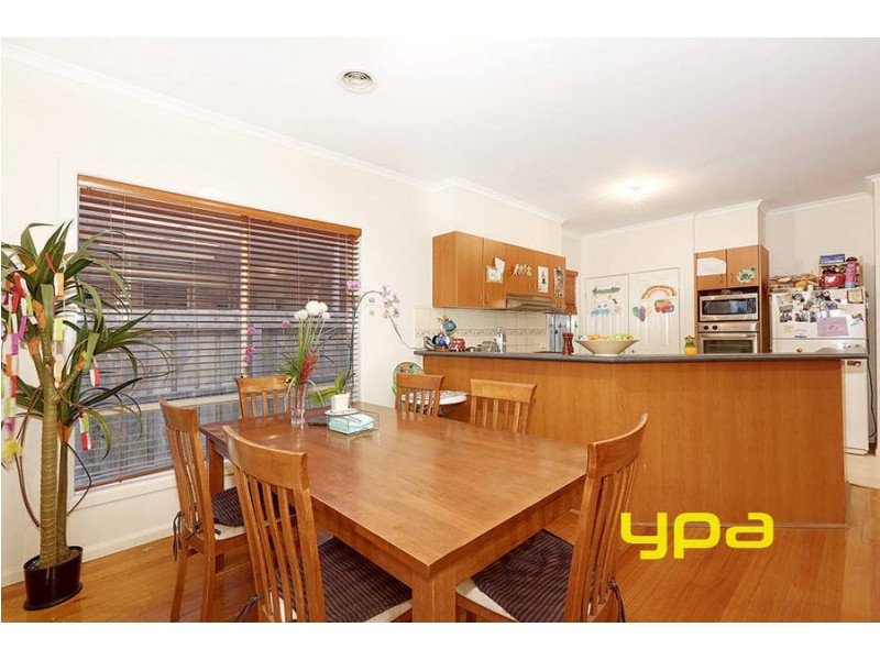 6 Dargo Place, Taylors Hill VIC 3037