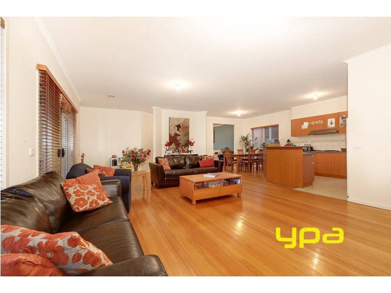 6 Dargo Place, Taylors Hill VIC 3037