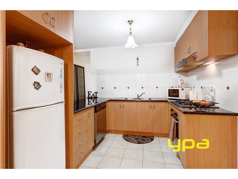 1/6 Aneta Avenue, Hillside VIC 3037