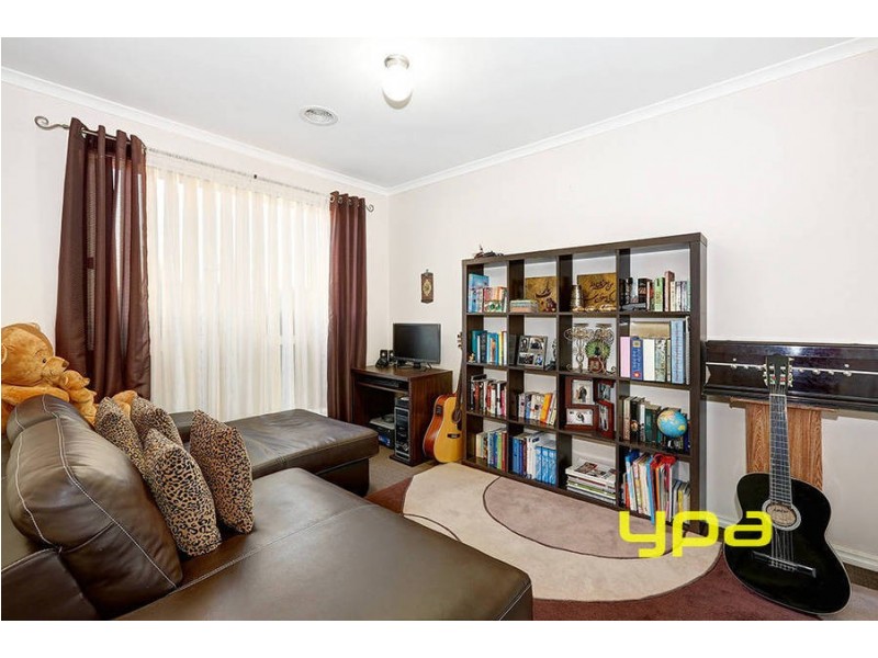 1/6 Aneta Avenue, Hillside VIC 3037