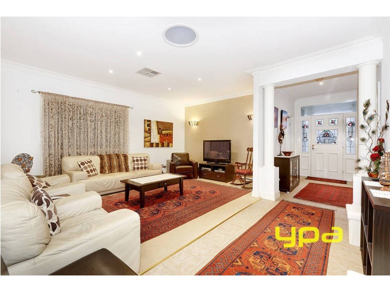 84 Catherine Drive, Hillside VIC 3037