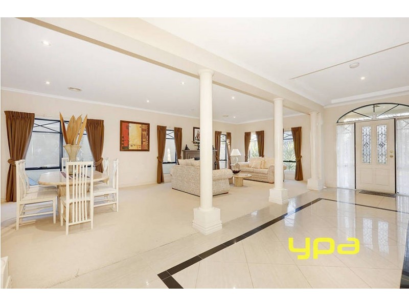 20 Topaz Drive, Hillside VIC 3037