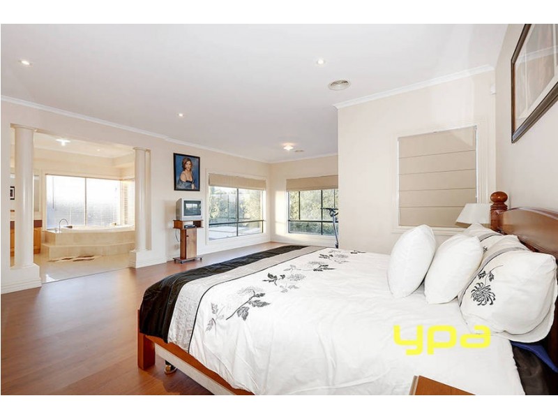 20 Topaz Drive, Hillside VIC 3037