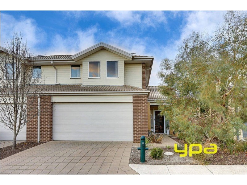 37 Eloura Circuit, Taylors Hill VIC 3037