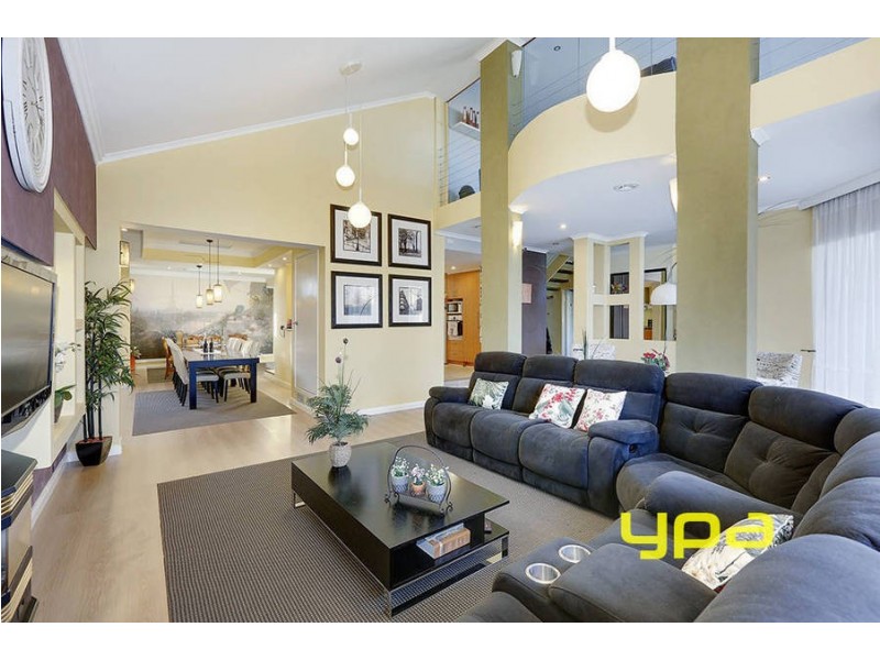 68 Lady Rose Crescent, Sydenham VIC 3037