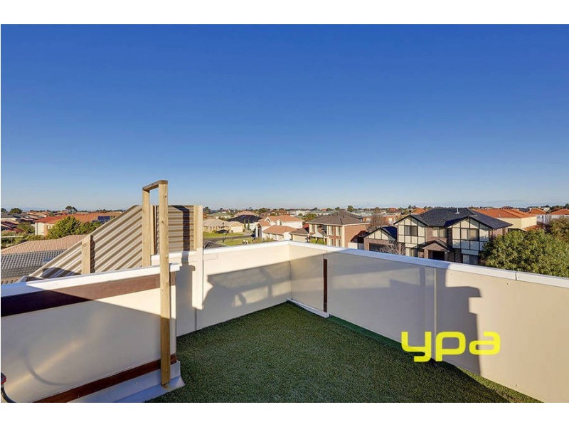 68 Lady Rose Crescent, Sydenham VIC 3037