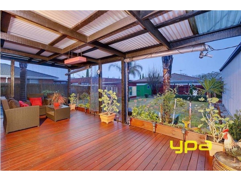 39 Dundee Way, Sydenham VIC 3037