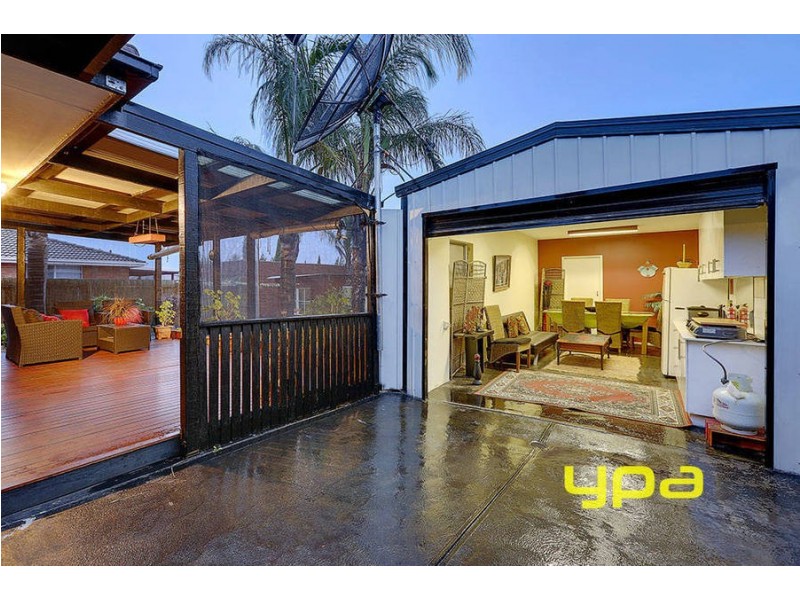 39 Dundee Way, Sydenham VIC 3037