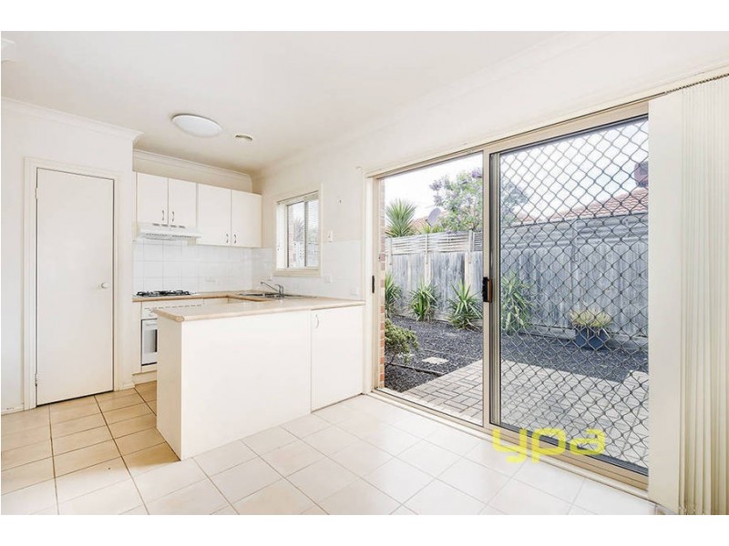 24/12 Pecks Road, Sydenham VIC 3037