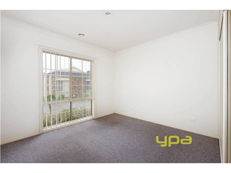 24/12 Pecks Road, Sydenham VIC 3037