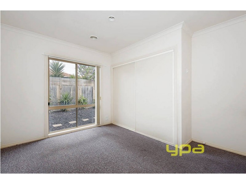 24/12 Pecks Road, Sydenham VIC 3037