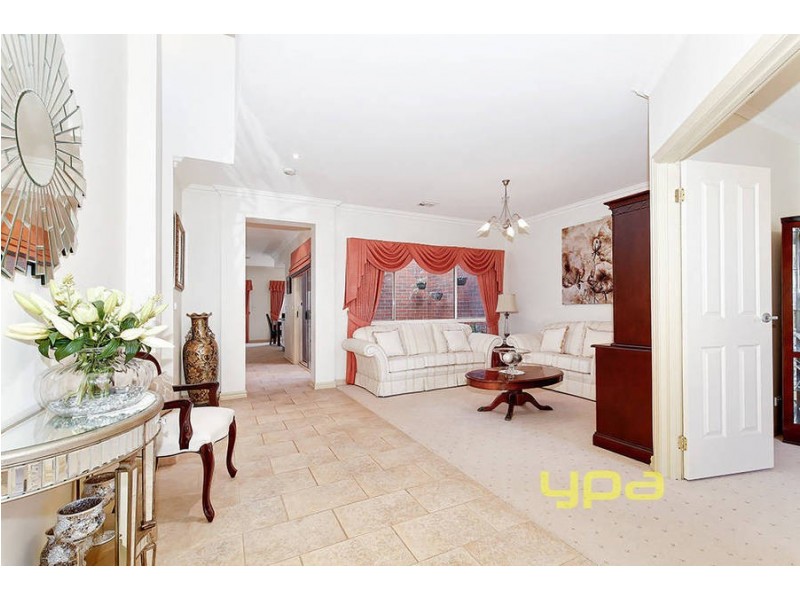 7 Avandel Place, Sydenham VIC 3037