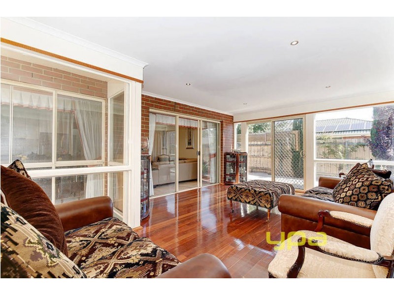 7 Avandel Place, Sydenham VIC 3037