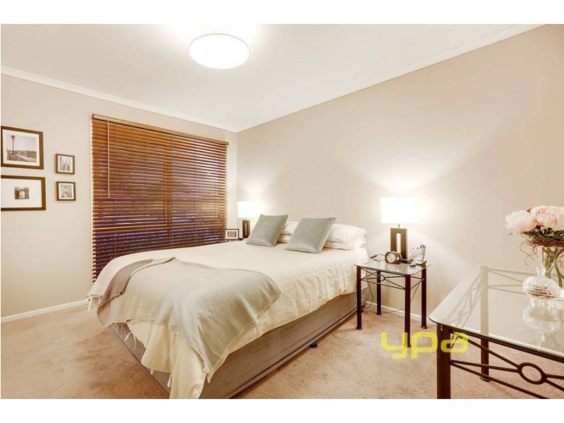 13 Dairy Close, Sydenham VIC 3037