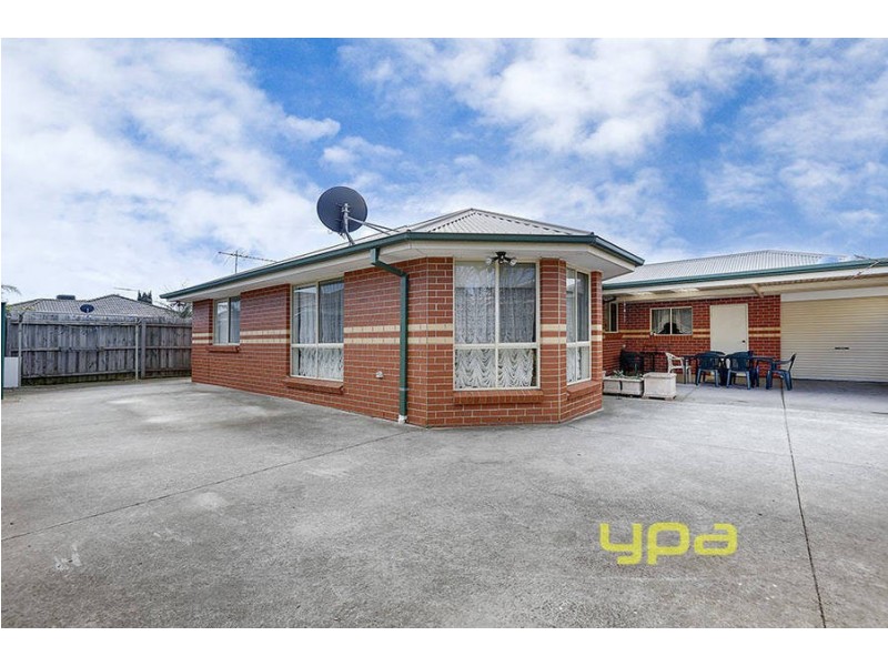 10 Rockwood Place, Hillside VIC 3037