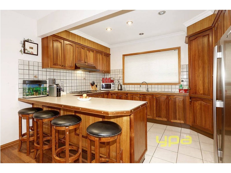 7 Bernborough Court, Keilor Downs VIC 3038