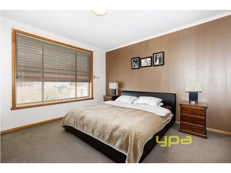 7 Bernborough Court, Keilor Downs VIC 3038