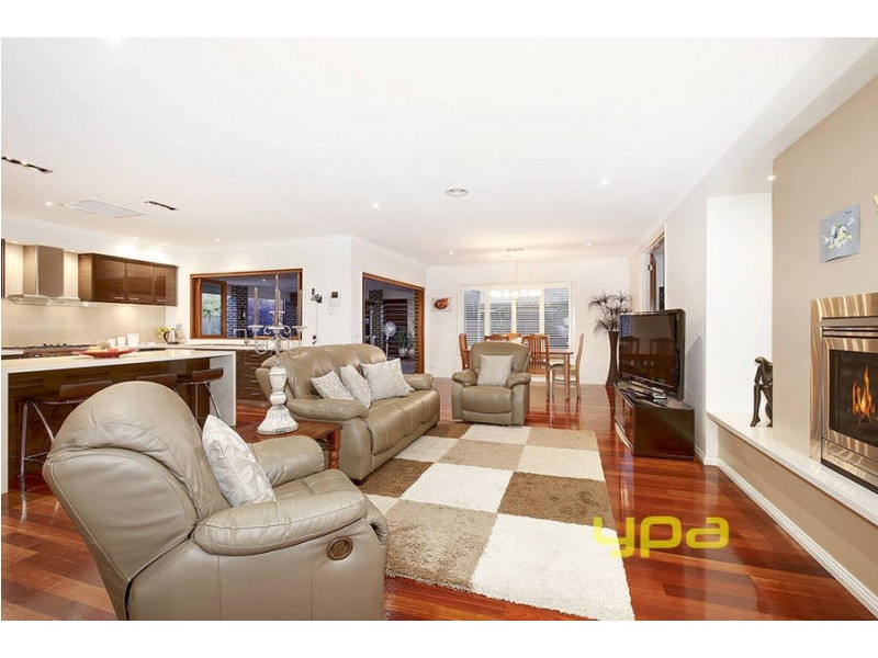 11 Warrens Brook Road, Hillside VIC 3037