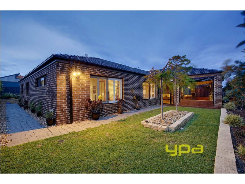 11 Warrens Brook Road, Hillside VIC 3037