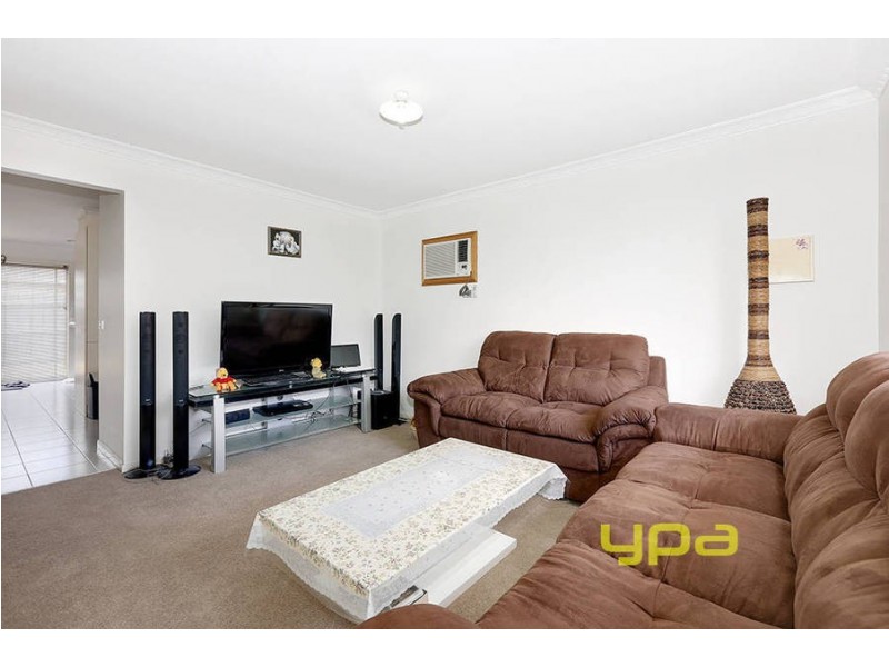 6/23 Santolin Drive, Hillside VIC 3037