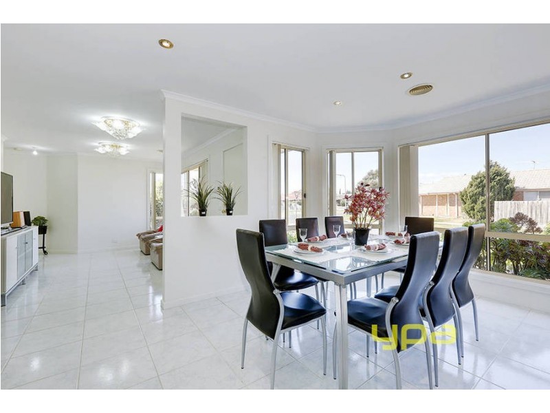 1 Hepburn Place, Sydenham VIC 3037