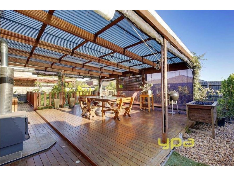 65 The Glades, Taylors Hill VIC 3037