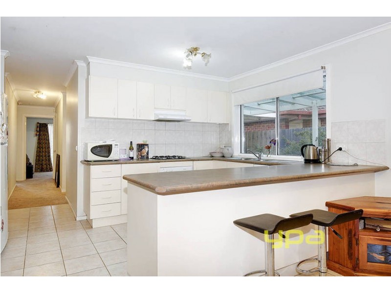 7 Rebecca Court, Hillside VIC 3037