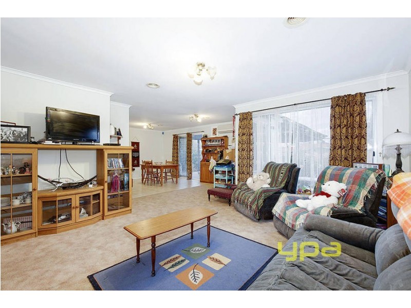 7 Rebecca Court, Hillside VIC 3037