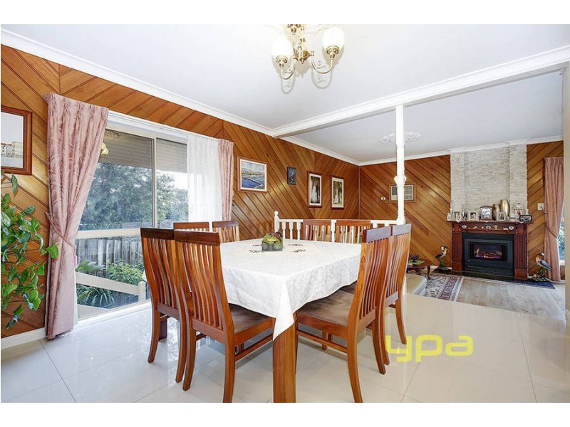 16 Mahon Court, Taylors Lakes VIC 3038