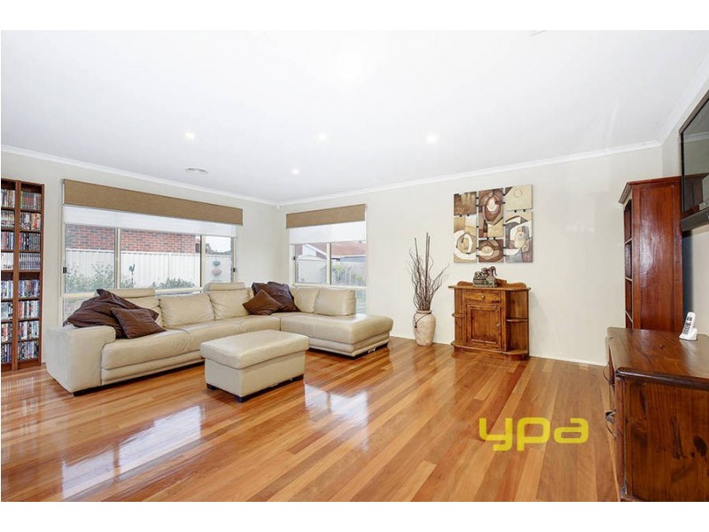 52 Jamieson Terrace, Taylors Hill VIC 3037