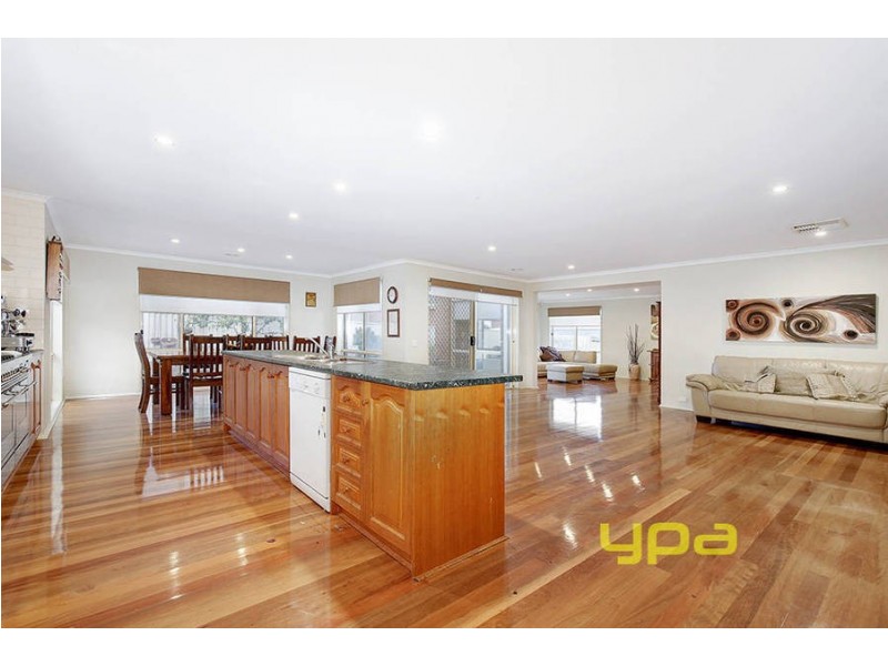 52 Jamieson Terrace, Taylors Hill VIC 3037