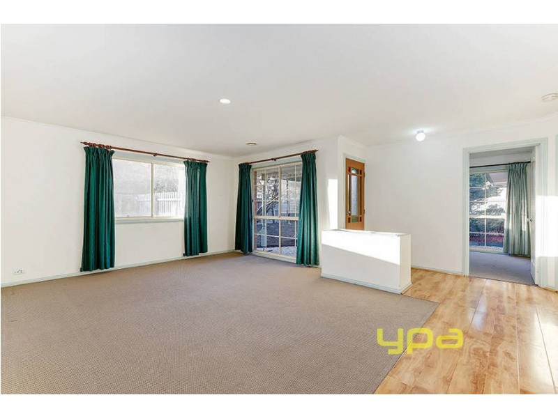 22 Kelland Avenue, Hillside VIC 3037