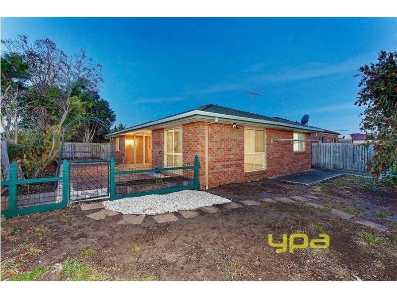 22 Kelland Avenue, Hillside VIC 3037