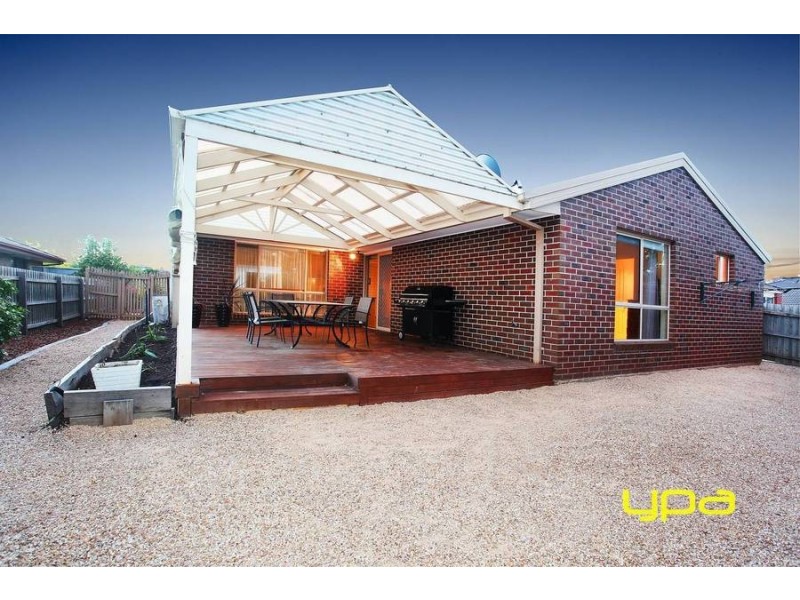 46 Kenswick Drive, Hillside VIC 3037