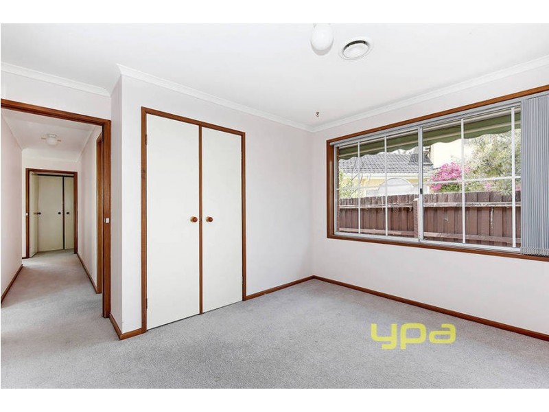 28 Prince Albert Crescent, Taylors Lakes VIC 3038