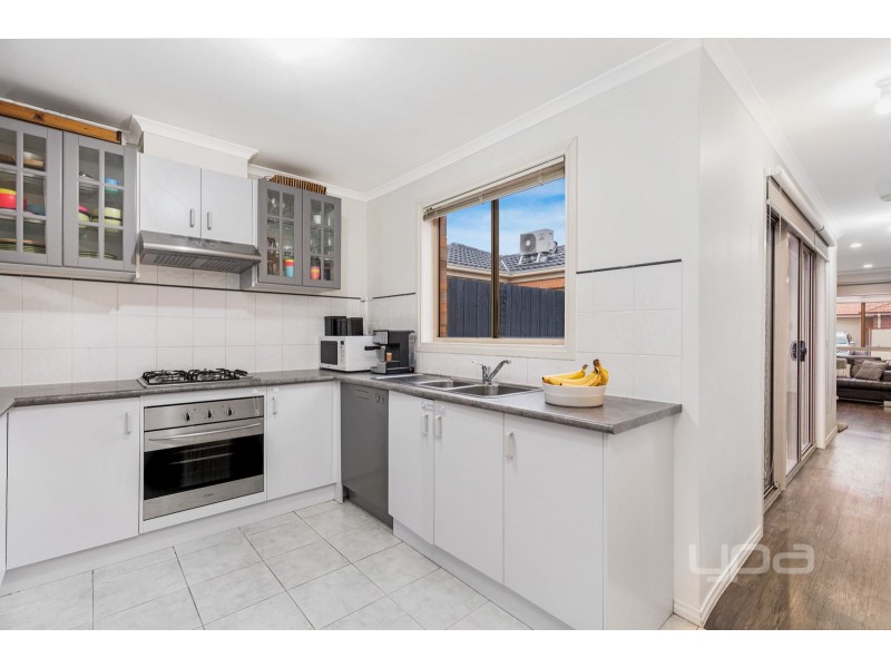 1/59 Jade Way, Hillside VIC 3037