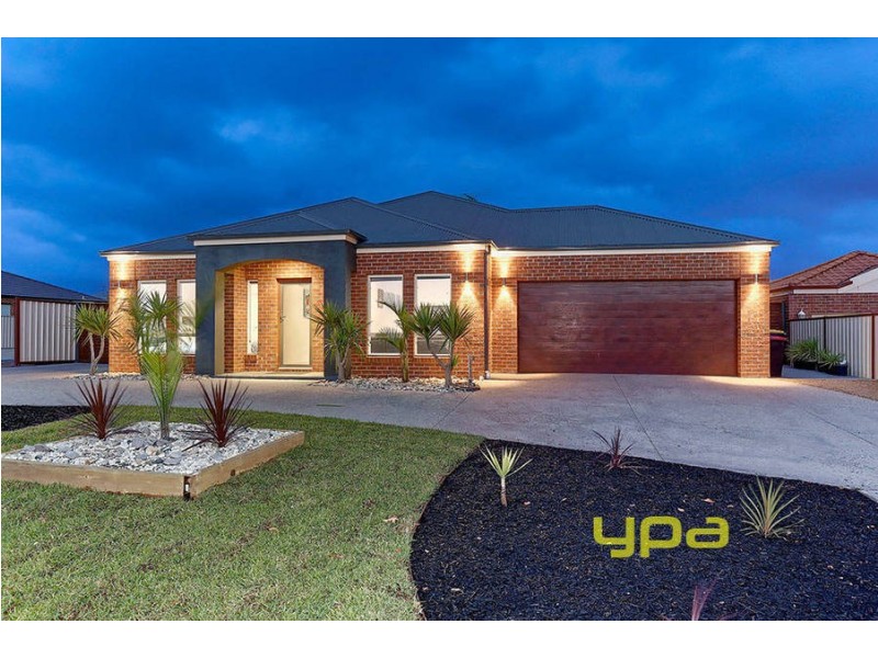 4 Grenadier Grove, Hillside VIC 3037