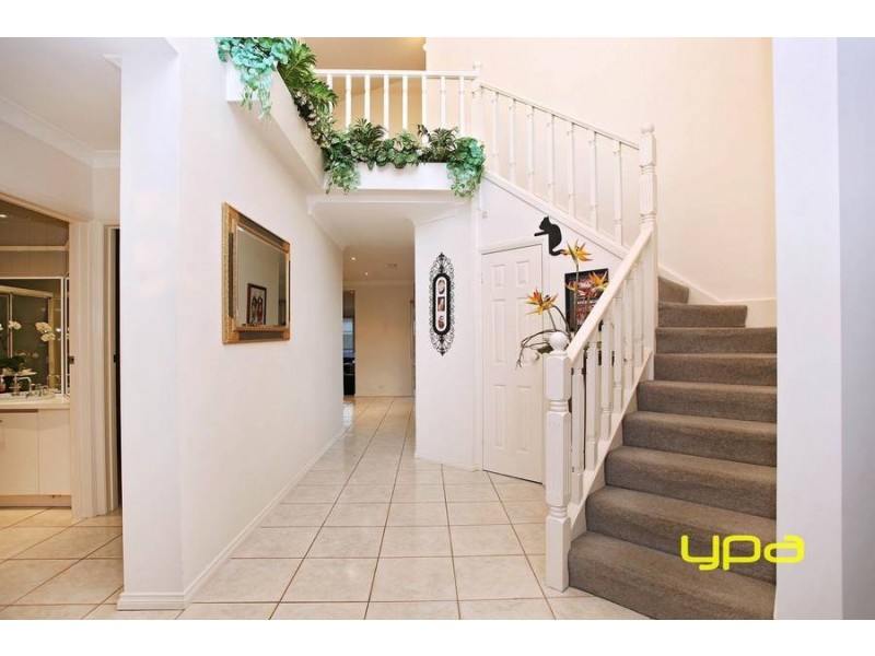 2 Verden Place, Keilor Downs VIC 3038