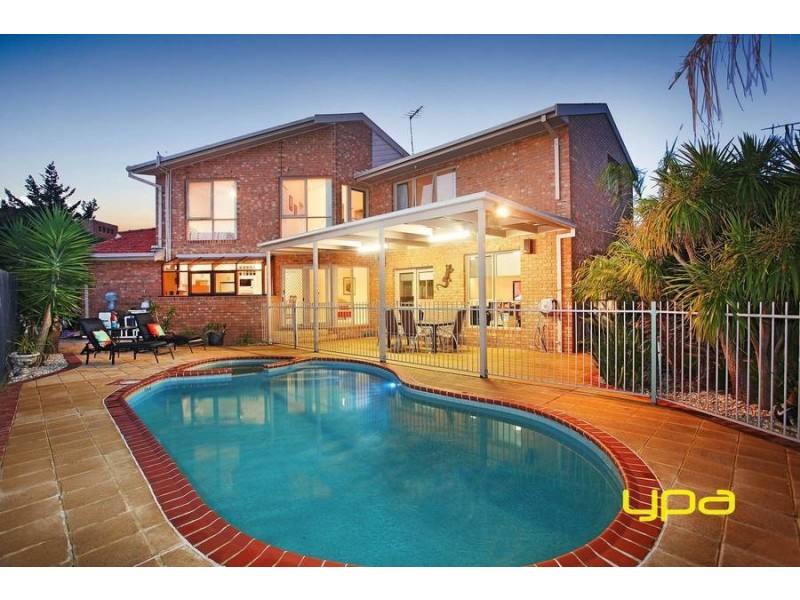 2 Verden Place, Keilor Downs VIC 3038
