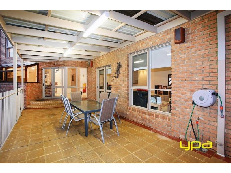 2 Verden Place, Keilor Downs VIC 3038