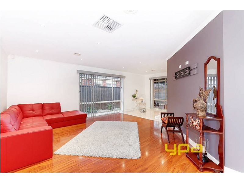 7 Champagne Way, Hillside VIC 3037