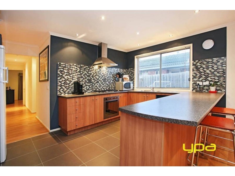 31 Brindalee Way, Hillside VIC 3037