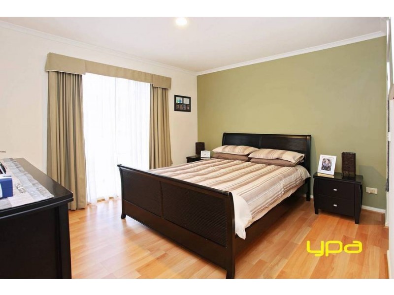 31 Brindalee Way, Hillside VIC 3037