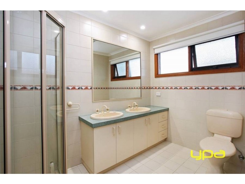 31 Copernicus Way, Keilor Downs VIC 3038