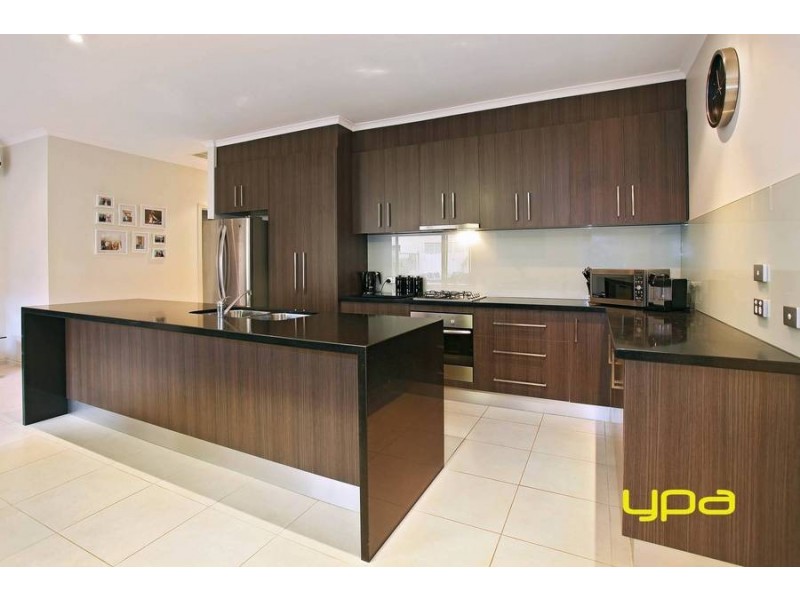 1/19 Jade Way, Hillside VIC 3037