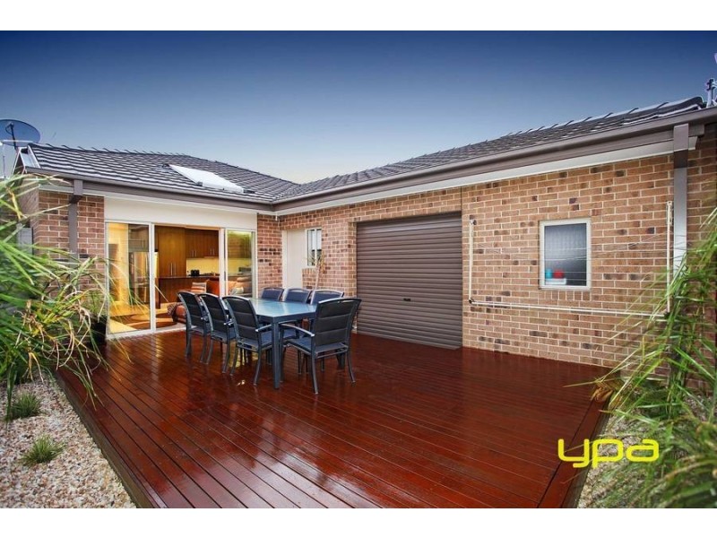 1/19 Jade Way, Hillside VIC 3037