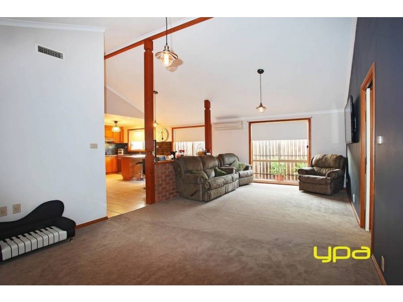 18 Penshurst Court, Hillside VIC 3037