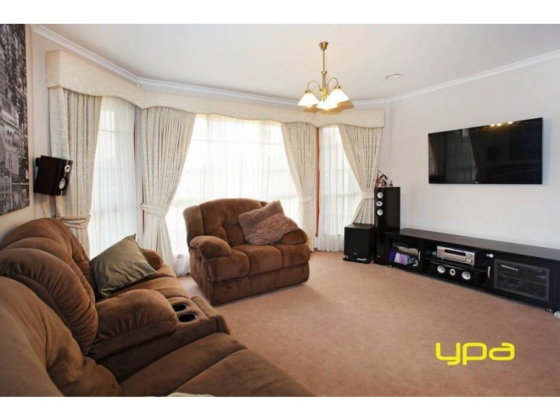 18 Penshurst Court, Hillside VIC 3037